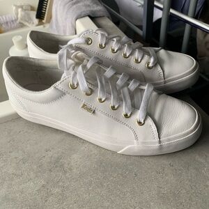 Keds leather sneakers sz 9